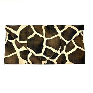 NOATD Animal Print Durable Ribbed Clutch